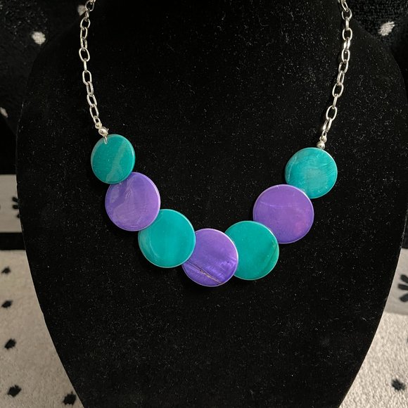 Multi colored necklace - Picture 1 of 1